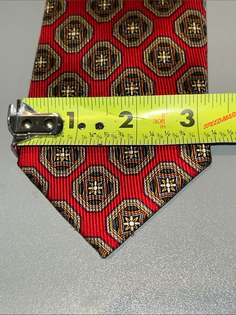 Classic Red Geometric Men's Tie 61”x3”1/8
